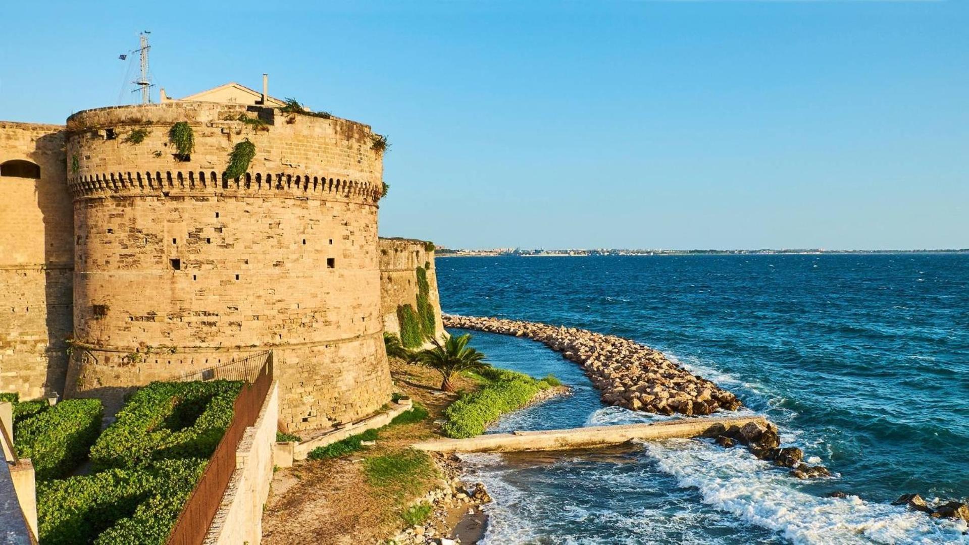 Il Pavone Hotell Taranto Exteriör bild